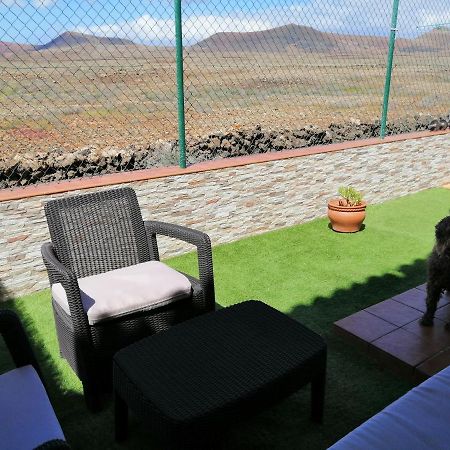 Villa Loreto House à Corralejo Extérieur photo
