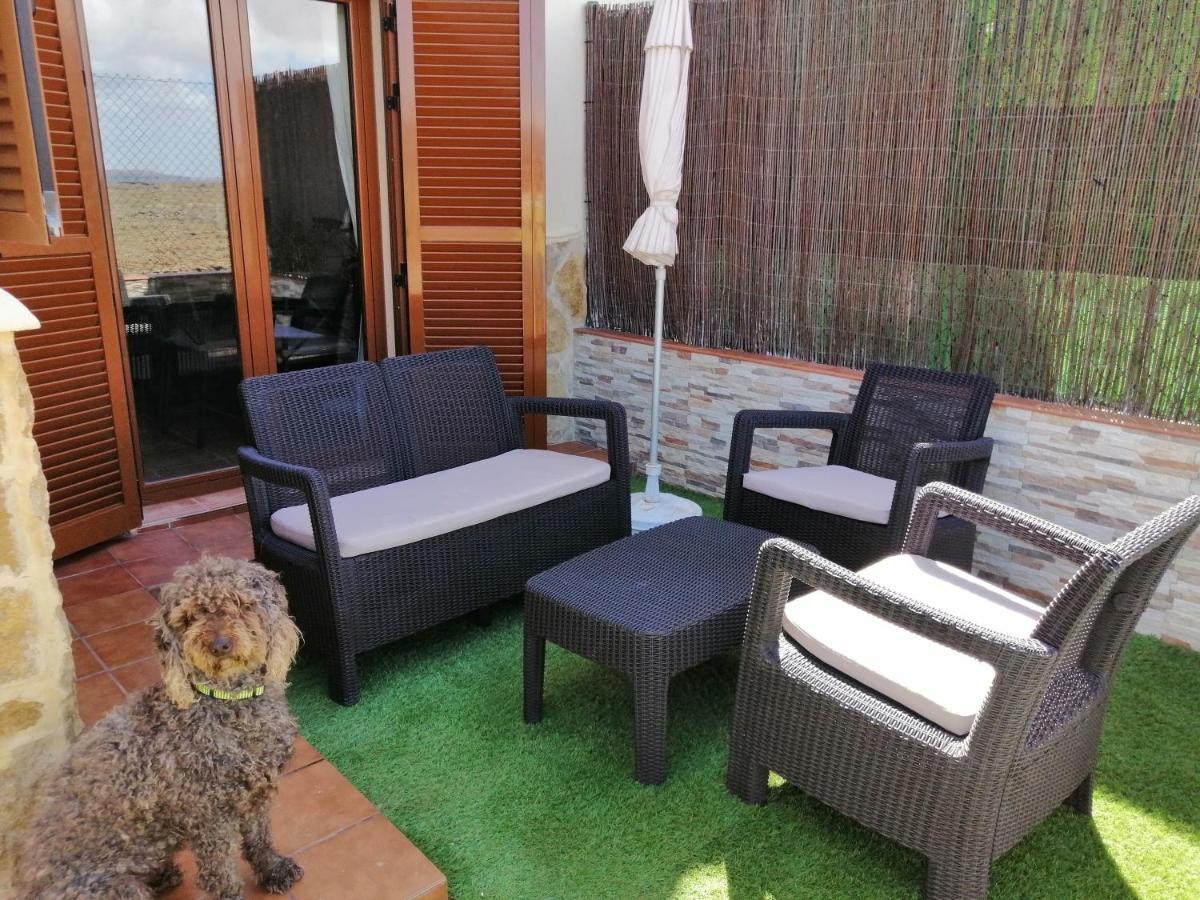 Villa Loreto House à Corralejo Extérieur photo